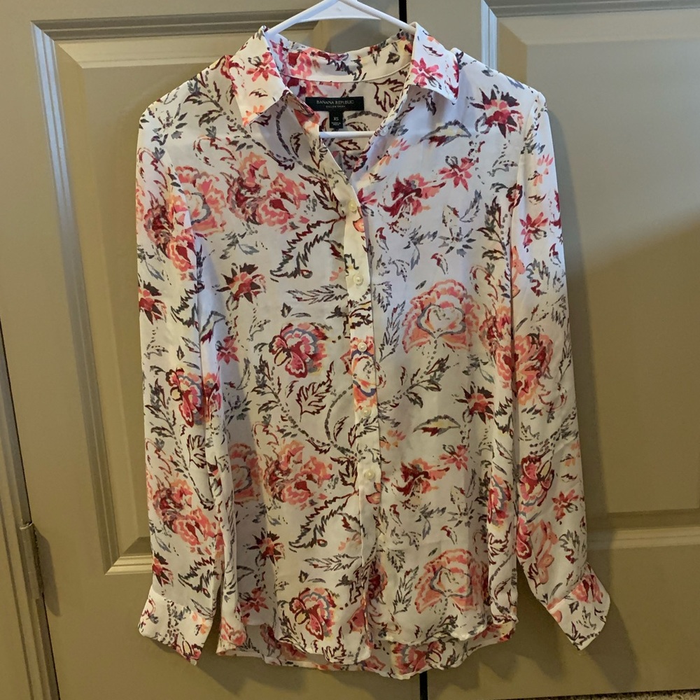 BANANA REPUBLIC BLOUSE